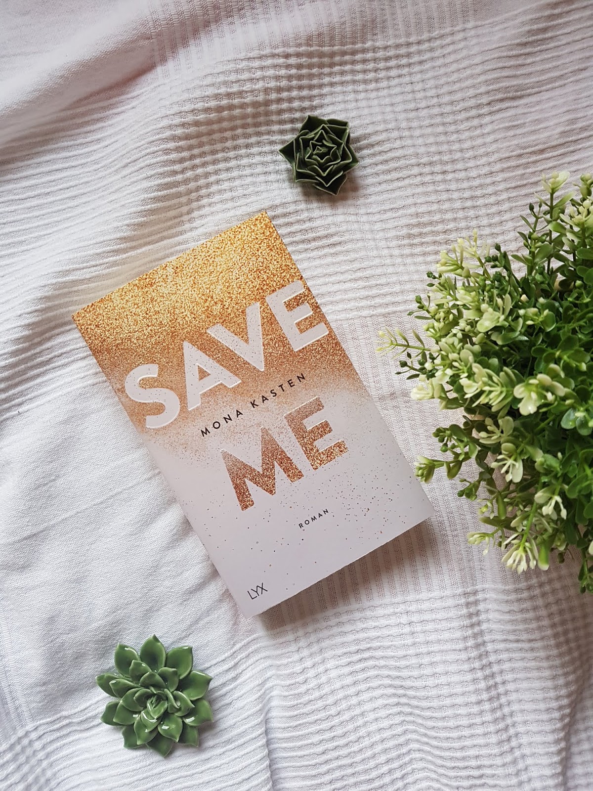 Review Save me Mona Kasten [GER]