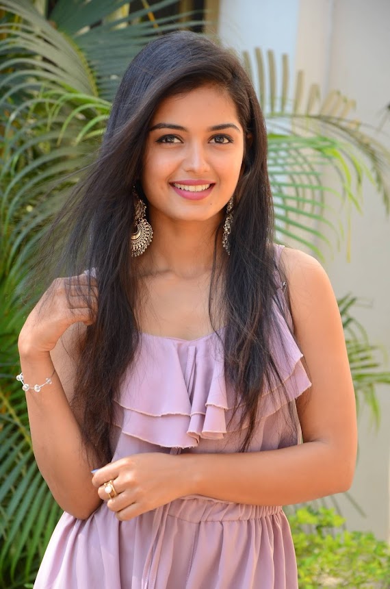 Priyanka Jain at Chalte Chalte Teaser Launch