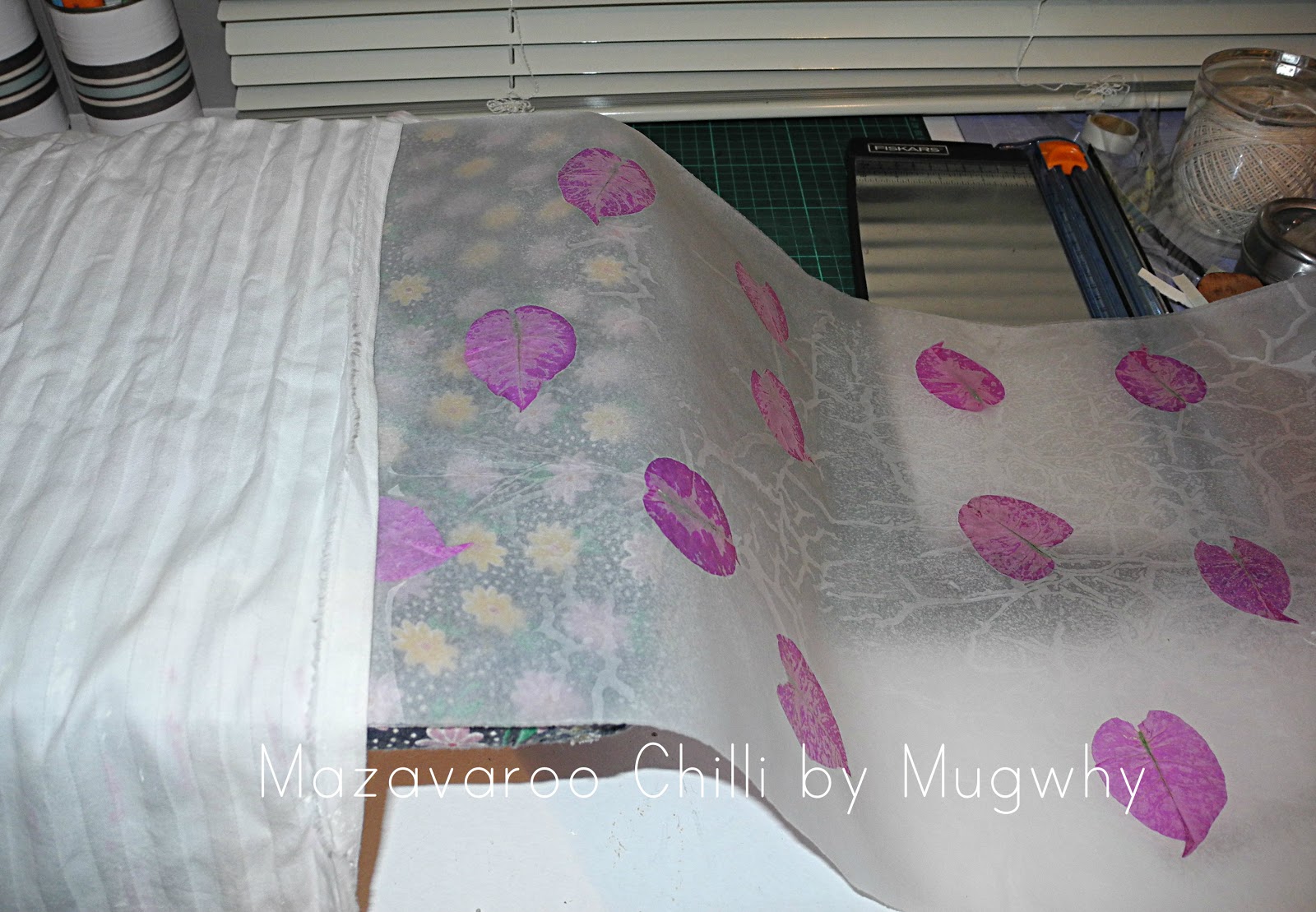 Mugwhys Vintage Wax Paper, Flower, Tea Light Lanterns.... Tutorial