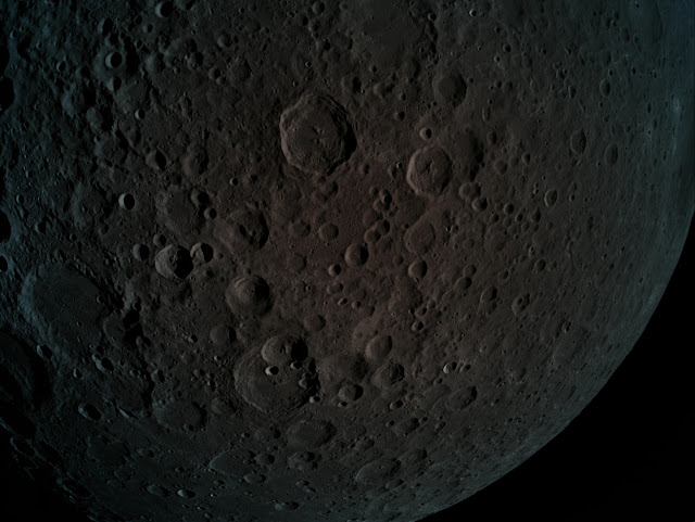 A picture taken by Beresheet - the far side of the moon during the maneuver at 470 km height