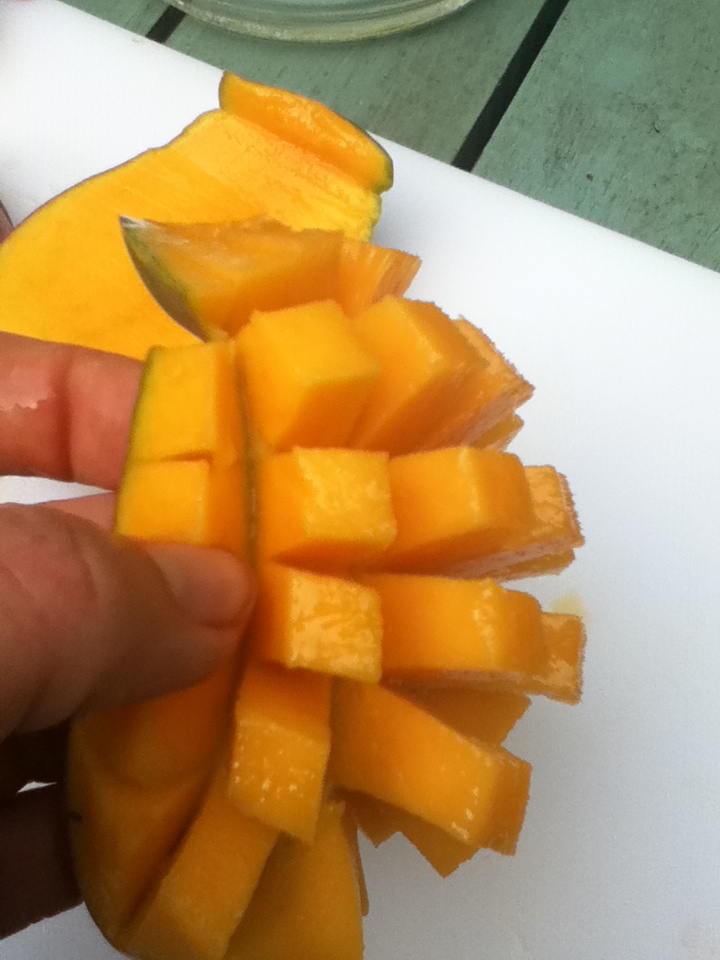 The Creative Vault How To Cut Up A Mango