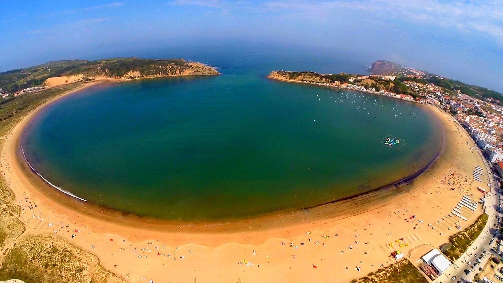 São Martinho do Porto beach, kids friendly, Silver Coast