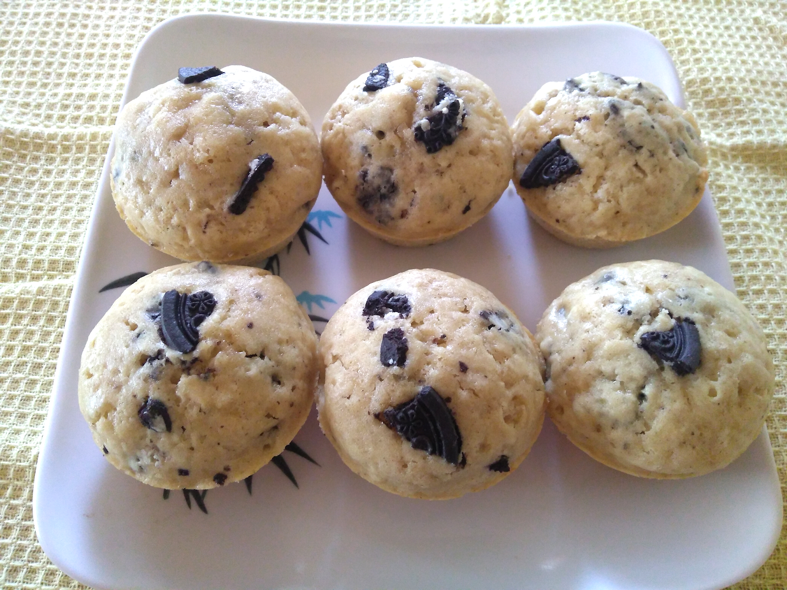 Passion Kneaded Oreo Muffins MuffinMonday