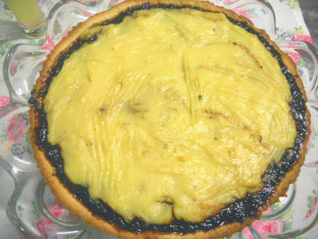 crostata con confettura di amarene brusche e crema pasticcera!!