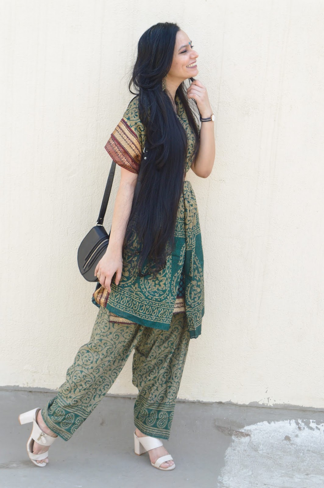 how to wear shawl with salwar kameez