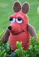 http://www.ravelry.com/patterns/library/die-maus