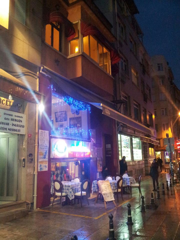 Auburnlip Kadıköy Limon Cafe