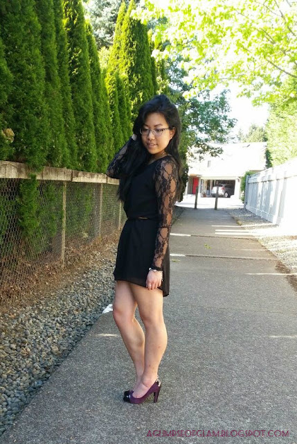 Andrea Tiffany aglimpseofglam - OOTD Inspo LBD Lace Sleeves Banggood 