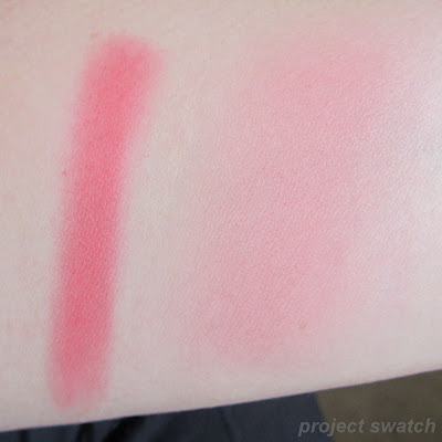 La Femme Coral swatch