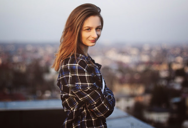 Po drugiej stronie obiektywu | On the roof