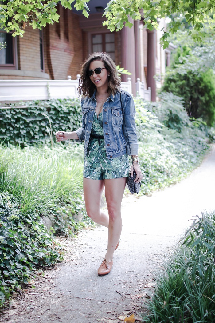 how to wear a romper for a casual brunch. | A.Viza Style | palm print romper. gap jean jacket. leather oxfords.