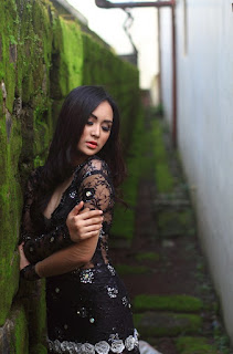 Fotografi Foto model Igo Cantik Devi dari Makassar paling bening