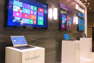  share, learn, design and build: Microsoft Canada's 'Shadow Box' Booth