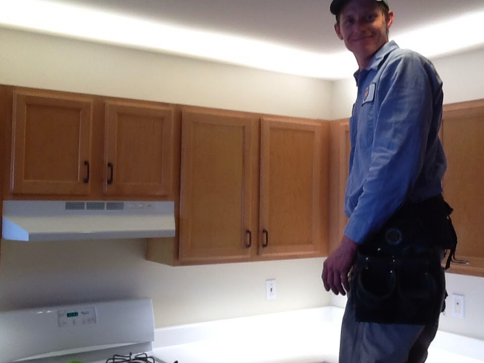 Gen3 Electric 215 352 5963 Under Cabinet Lighting Fluorescent Fluorescent Lights Under Cabinet