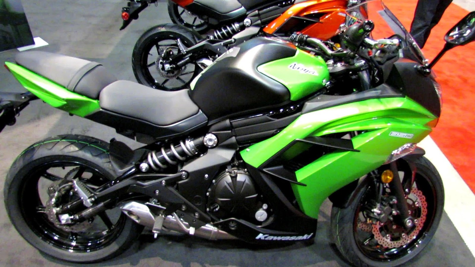 Kawasaki Ninja 300 Velocidade Final Automotive News
