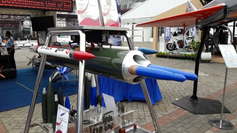 Roket RX70 (Dislitbang TNI AU) Roket RX70 (Dislitbang TNI AU)