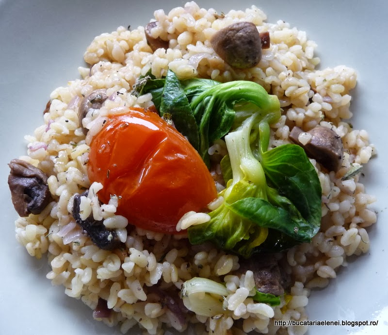 Pilaf din bulgur cu pak choi(bok choy)