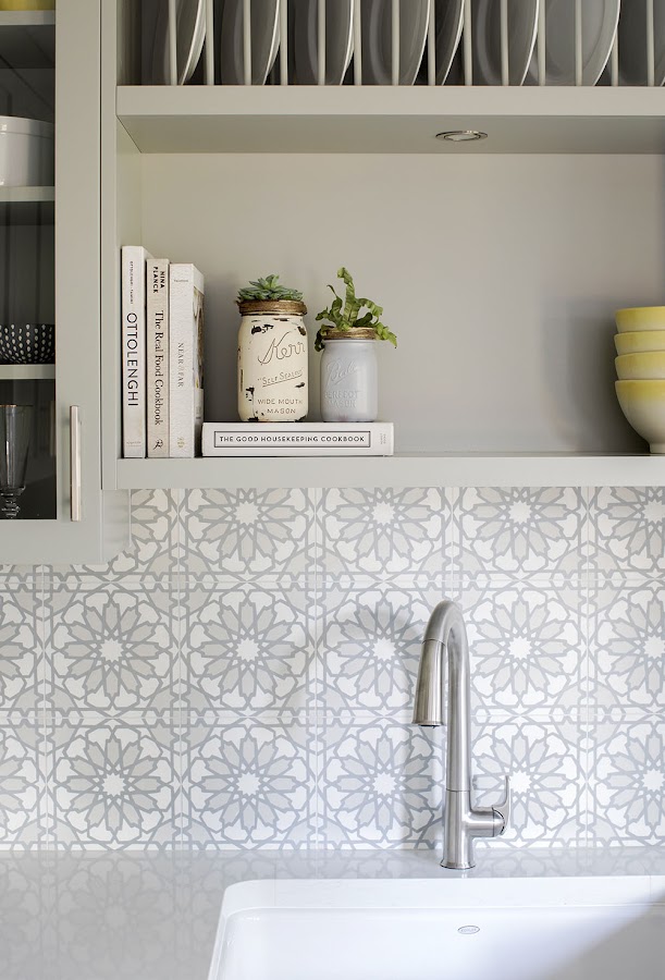 detalles cocina gris