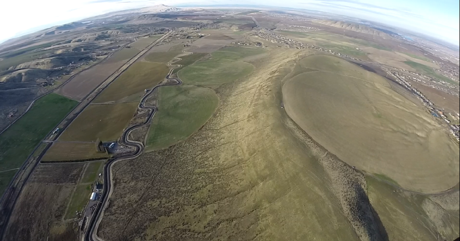 Rick Lai's Hang Gliding report 90 mins flight at Eagle Butte