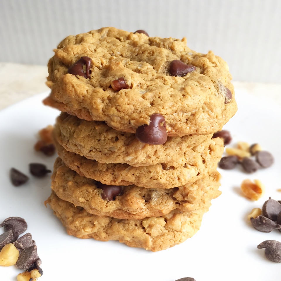 Smoke & Vanilla Loaded Oatmeal Peanut Butter Cookies (Gluten free!)