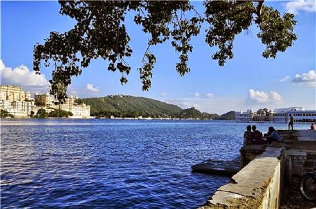 Ambrai Ghat in Udaipur Ambrai Ghat in Udaipur