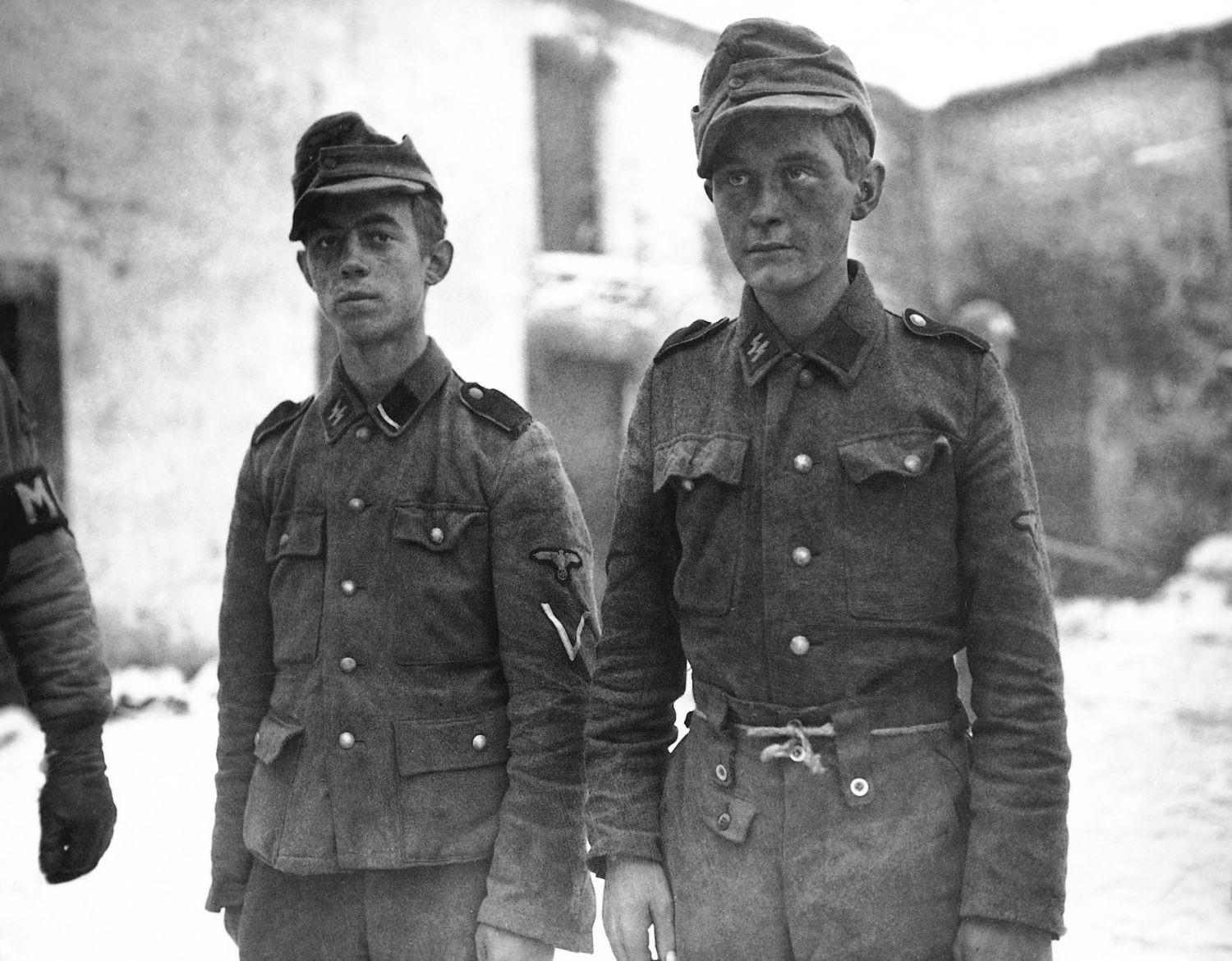 29 Vintage Photos of Child Soldiers in World War II Vintage Everyday