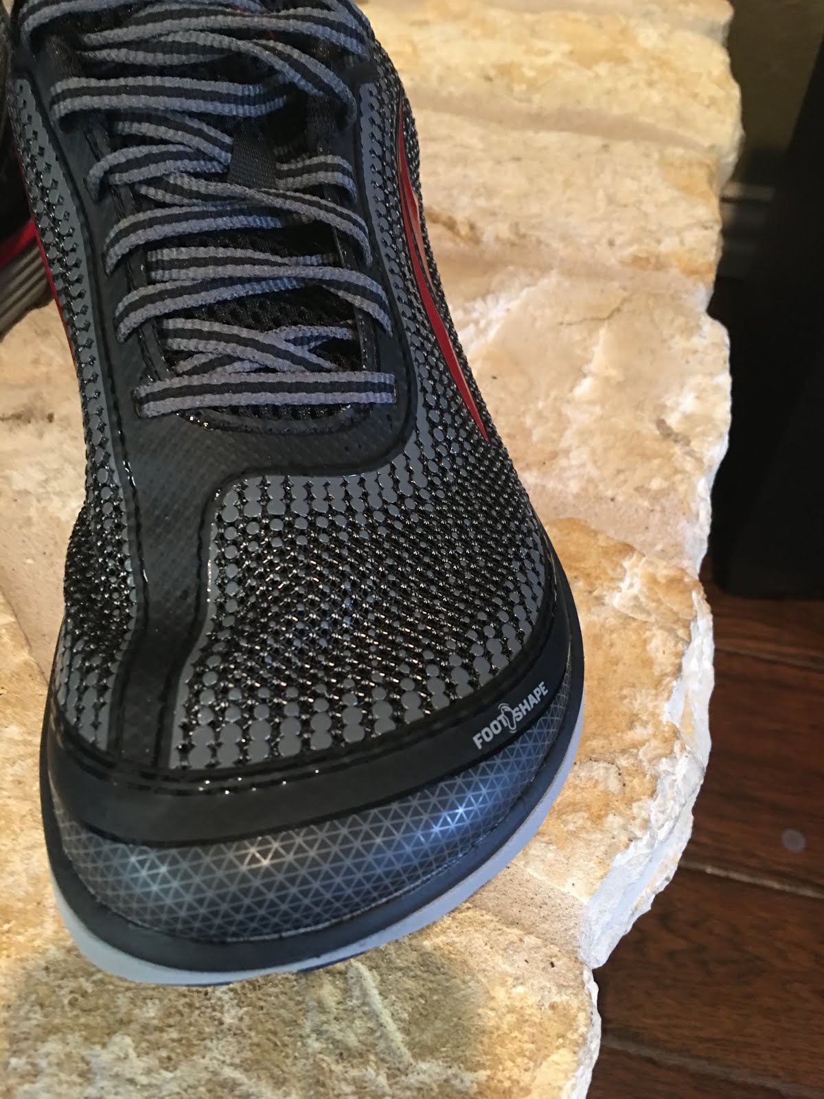 vibranium toe shoes