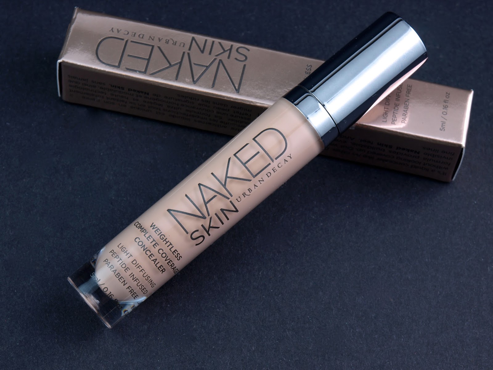 Maestro Ripples nødsituation Urban Decay Naked Skin Weightless Complete Converage Concealer in "Light  Neutral": Review and Swatches | The Happy Sloths: Beauty, Makeup, and  Skincare Blog with Reviews and Swatches