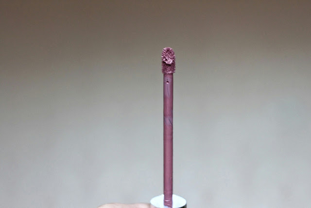 Colourpop ultra matte lip Lumiere 2 Colourpop ultra matte lip Lumiere 2