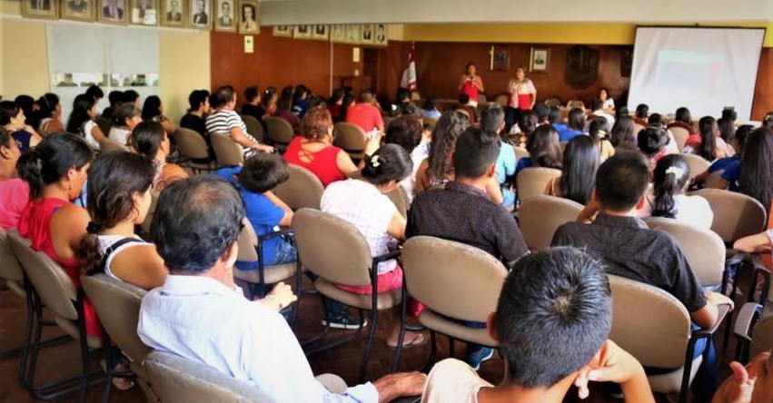 PRONABEC: Jóvenes de Sullana rendirán examen para acceder a Beca 18 - www.pronabec.gob.pe PRONABEC: Jóvenes de Sullana rendirán examen para acceder a Beca 18 - www.pronabec.gob.pe