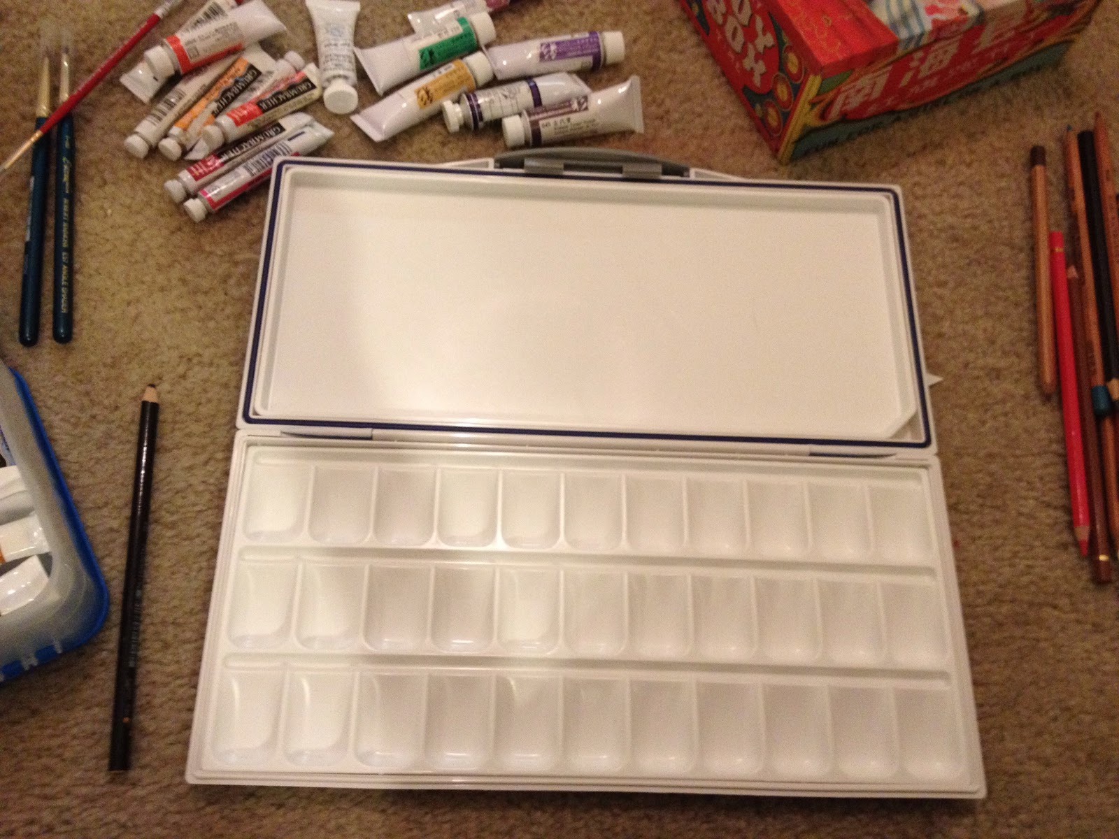 Chris.W Watercolor Palette Empty Paint Tray, Travel Watercolor Storage Tin  Case, 24 Wells Folding Palet for Artist Art Students Kids
