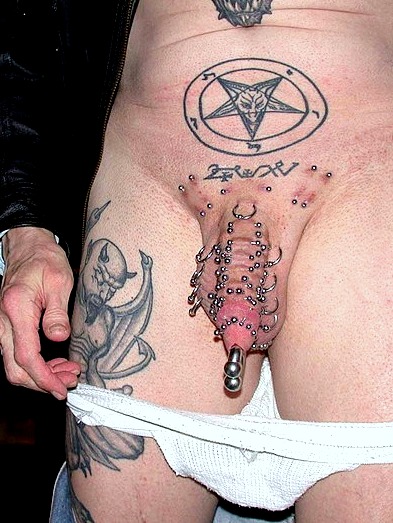 Intim tattoo mann