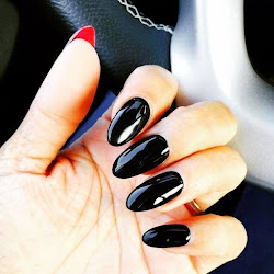 nails halloween nail under spooky spooktacular underside paint easy louboutin loubi haus hollywood louboutinworld
