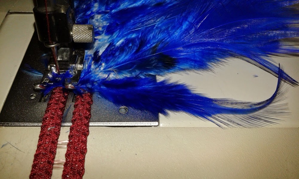 Craftrebella: Feather hair band for your summer party