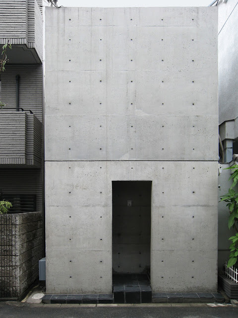 日本で最も知られている建築家、安藤忠雄の建築10選【arc】　住吉の長屋