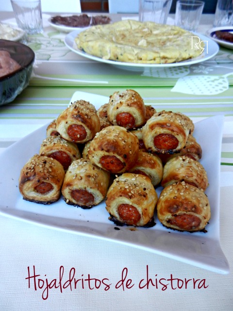 "Hojaldritos de chistorra"
