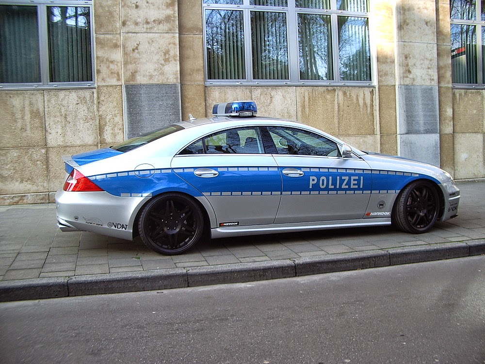 Brabus Rocket w219