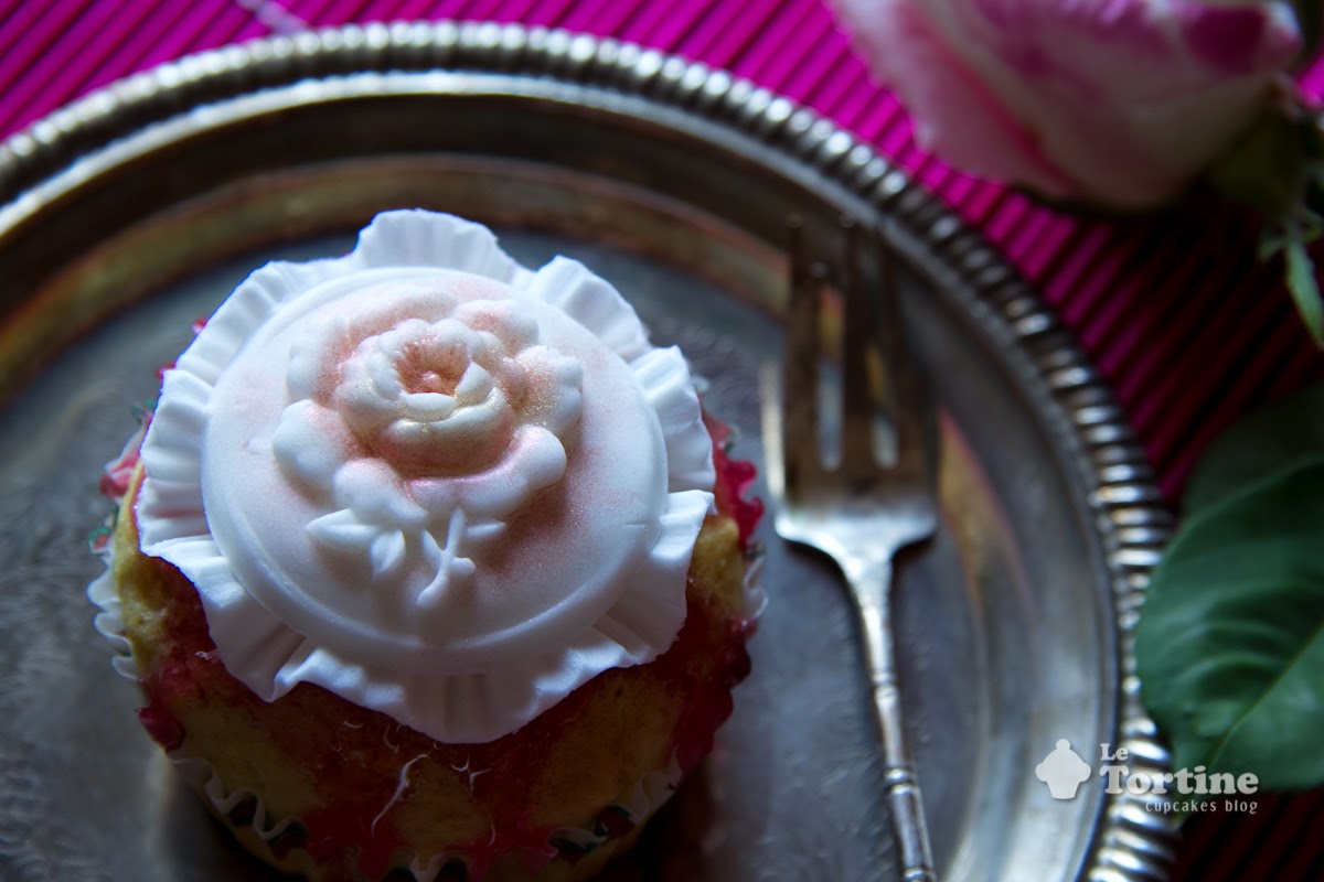 festa della mamma 2015: cupcakes alla rosa e limone