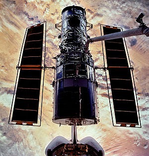 Biografi Edwin Powell Hubble - Penggagas Hukum Hubble Teleskop luar angkasa Hubble