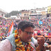 मनीष के नामांकन में भीड़ के मायने... जनरल खंडूड़ी के घर लहराया पंजा