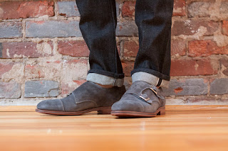 Alfred Sargent on the feet