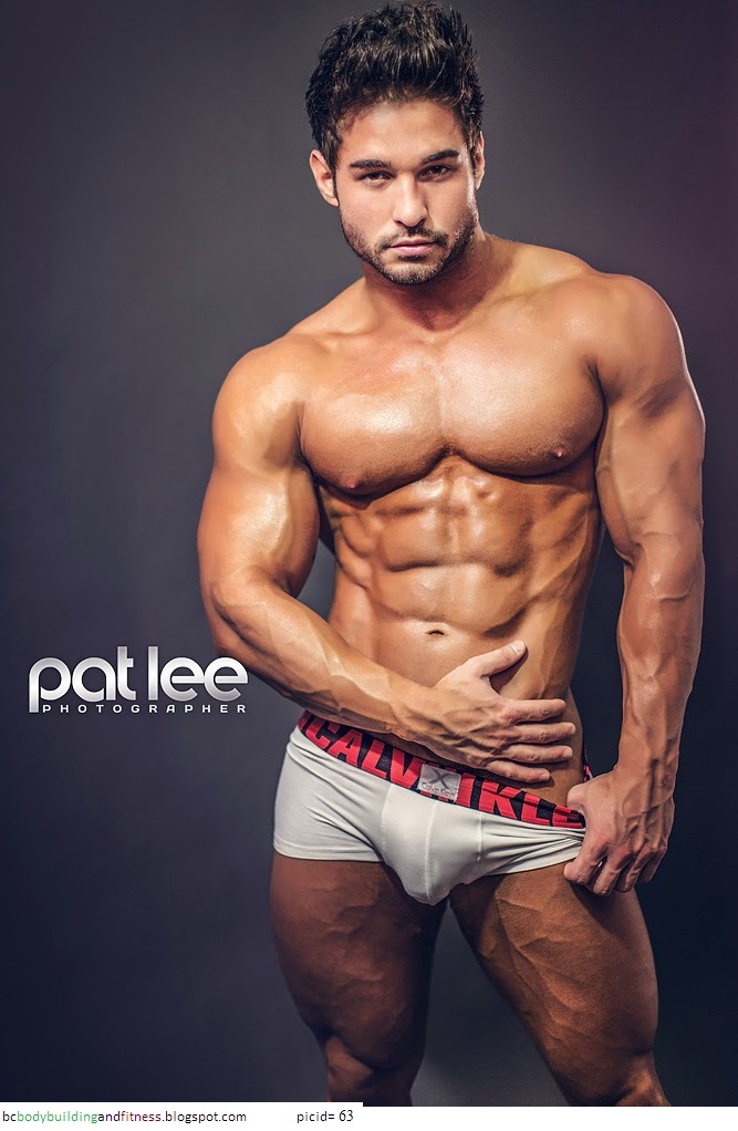 Alex Davis bodybuilder