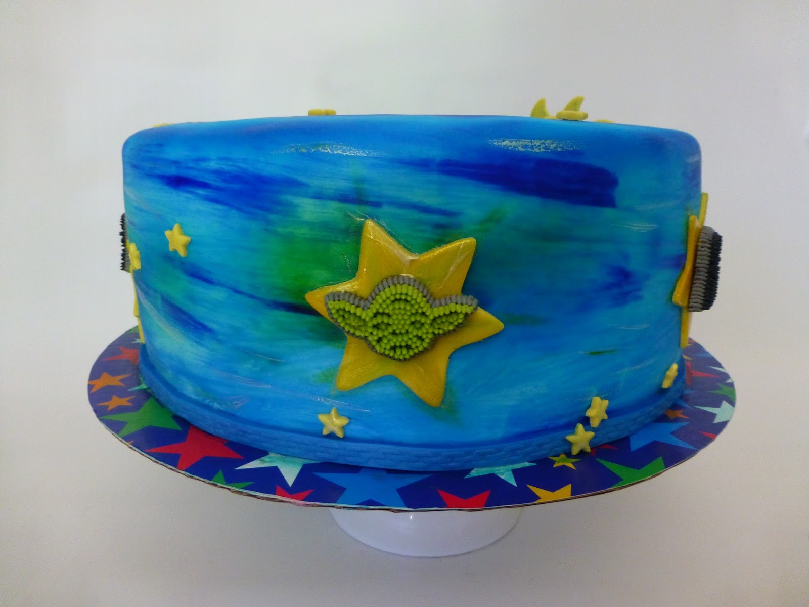 CakeSophia: Space cake