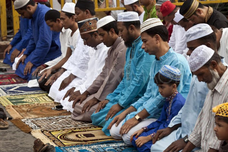Tata Cara Menghadirkan Kekhusyuan Dalam Sholat Menurut Tuntunan Al