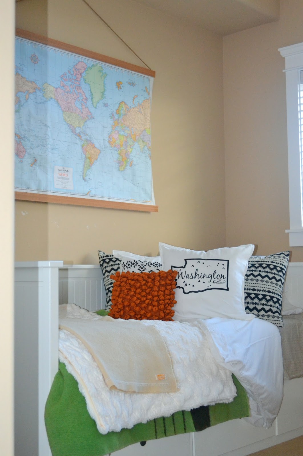 Bohemian Bedroom on a Budget Bohemian Bedroom on a Budget on Bohemian Bedroom Ideas On A Budget
id=70628