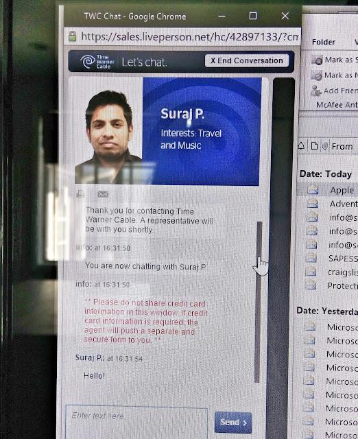 LiveChat LiveChat with Time Warner Cable