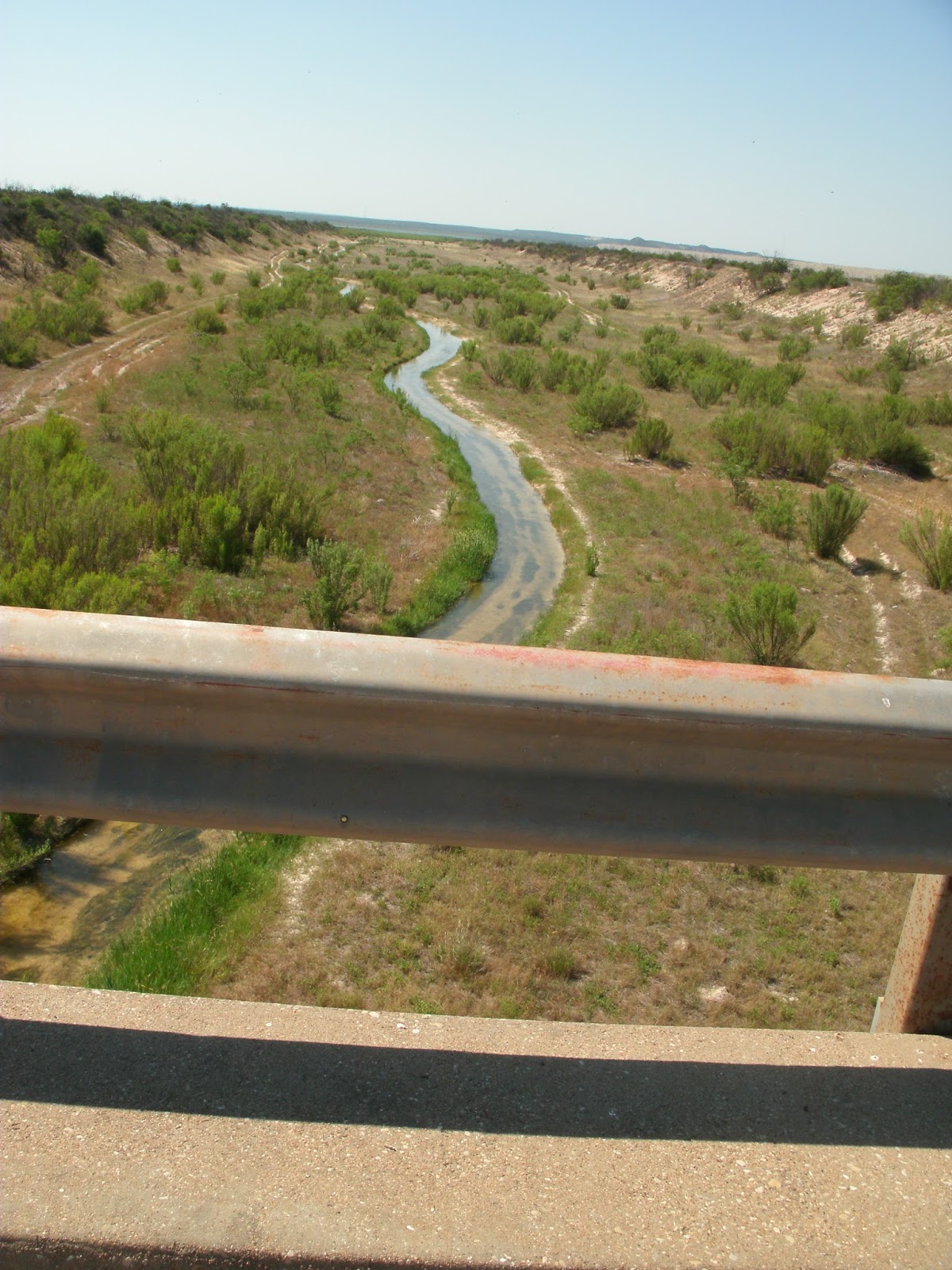 Twin Buttes Reservoir