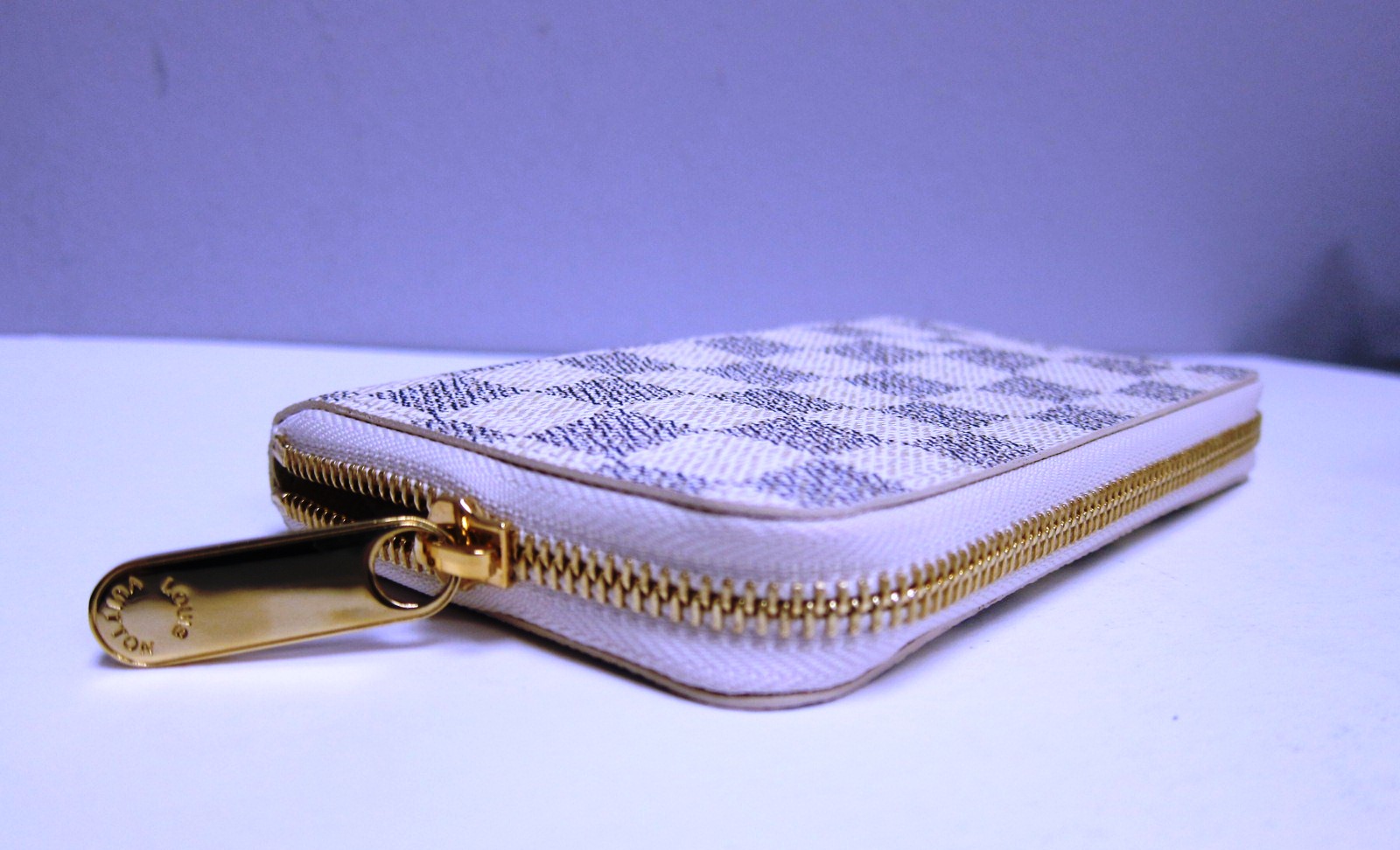 I Want Vintage | Vintage Designer Handbags: Louis Vuitton Damier Azur Zip Wallet
