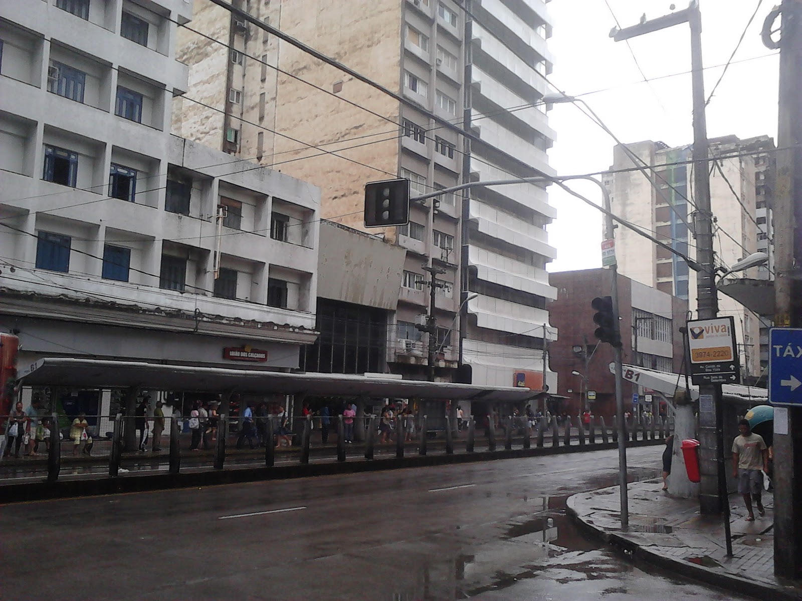 Beholder PE O ONIPRESENTE! Semáforo quebrado na Av. Conde da Boa vista Recife Beholder PE O ONIPRESENTE! Semáforo quebrado na Av. Conde da Boa vista Recife