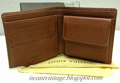 I Want Vintage | Vintage Designer Handbags: Louis Vuitton Men&#39;s Wallet with Coin Pocket